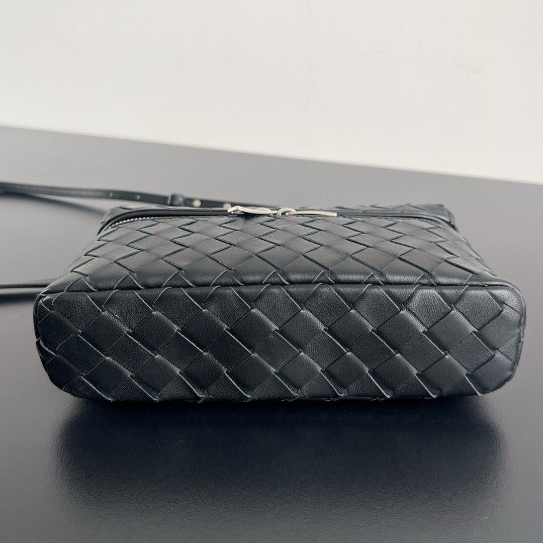 BV VANITY CASE 22*12.5*5