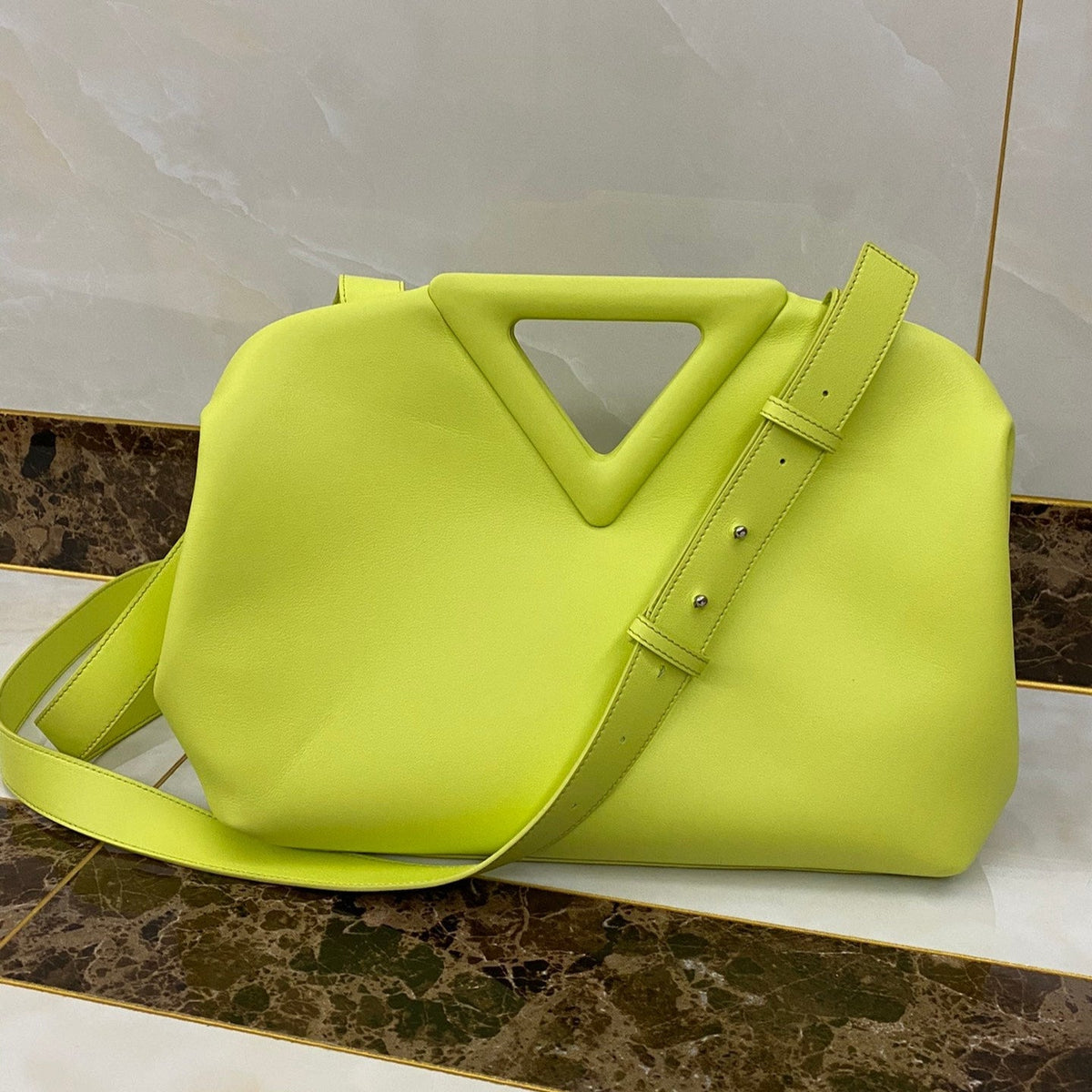 TRIANGLE HANDLE BAG 31 IN VOLT GREEN LAMBSKIN