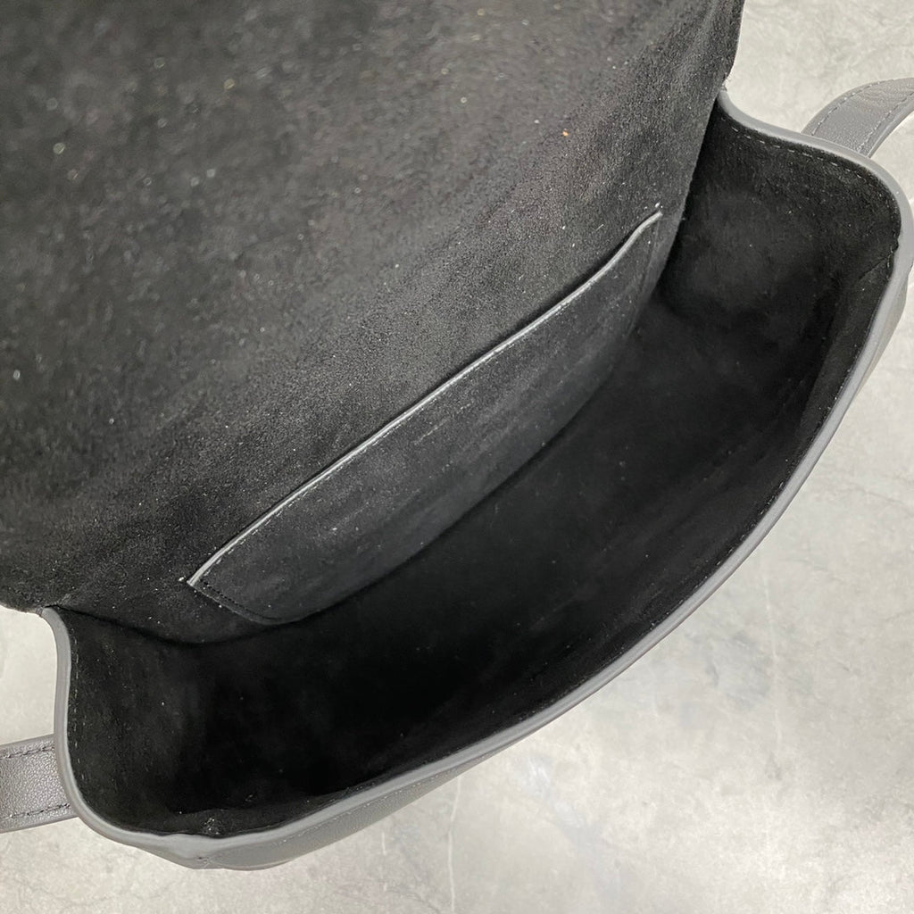 FOLCO CUIR TRIOMPHE 18 IN BLACK CALFSKIN