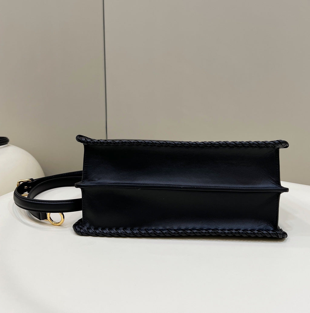 PEEKABOO ISEEU 27 IN BLACK SMOOTH CALFSKIN WITH WOVEN TRIM GOLD HARDWARE