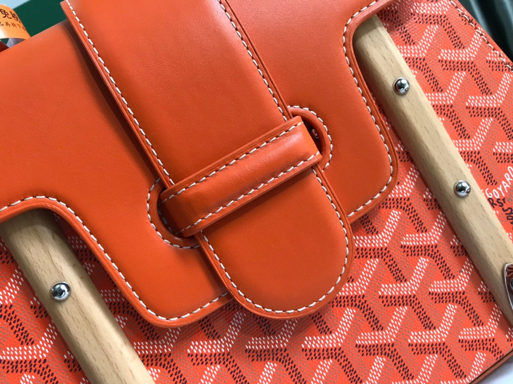 SAÏGON PM BAG 28 IN RED ORANGE GOYARDINE CANVAS AND CALFSKIN