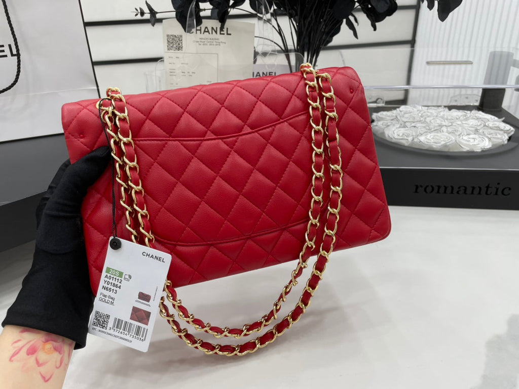 CC 25 CLASSIC SMALL DOUBLE FLAP BAG IN CHERRY RED CALFSKIN WITH STRAP