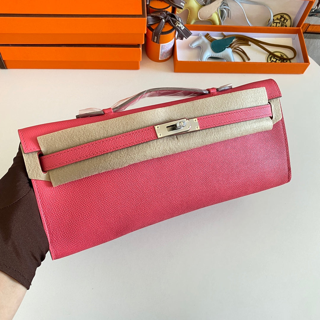 KELLY CUT 31 IN WATERMELON PINK CALFSKIN WITH SILVER HARDWARE
