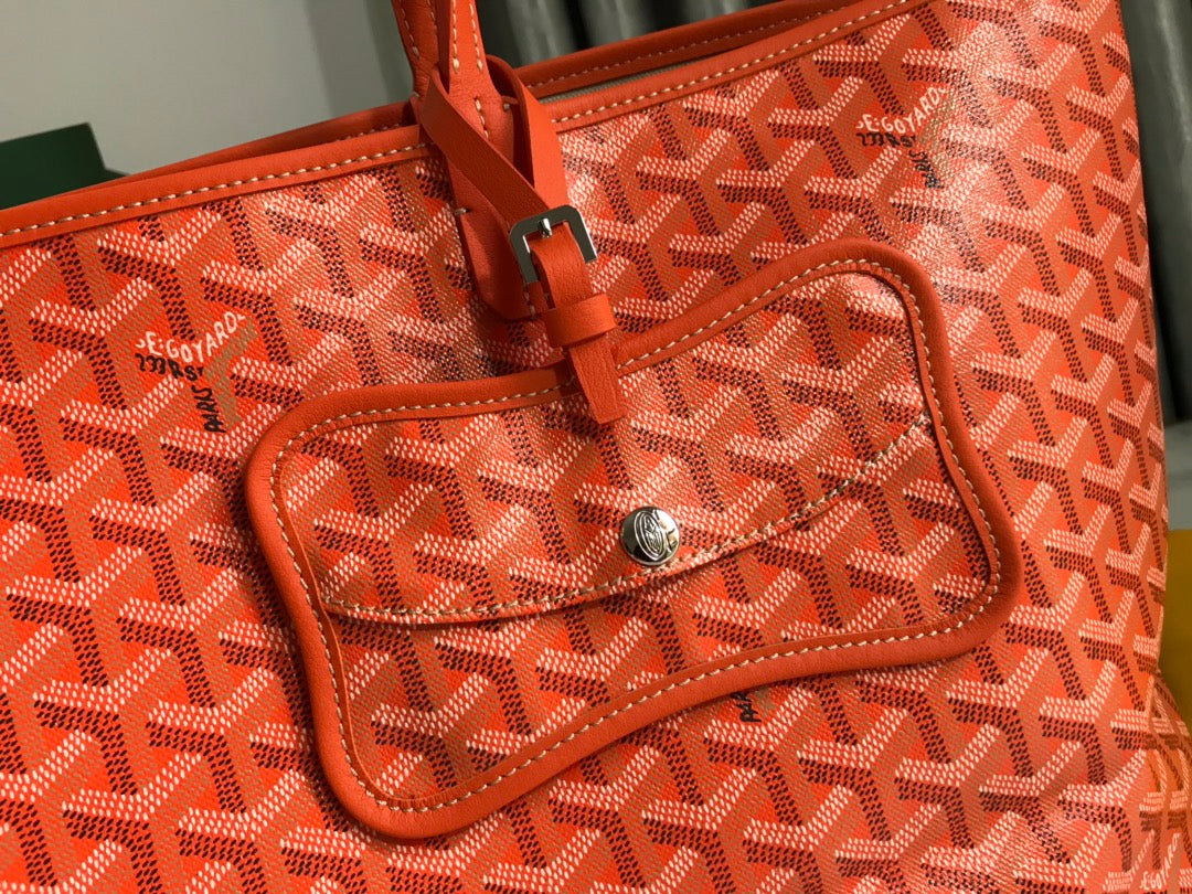 CHIEN GRIS BAG 33 IN ORANGE GOYARDINE CANVAS AND CALFSKIN TRIM