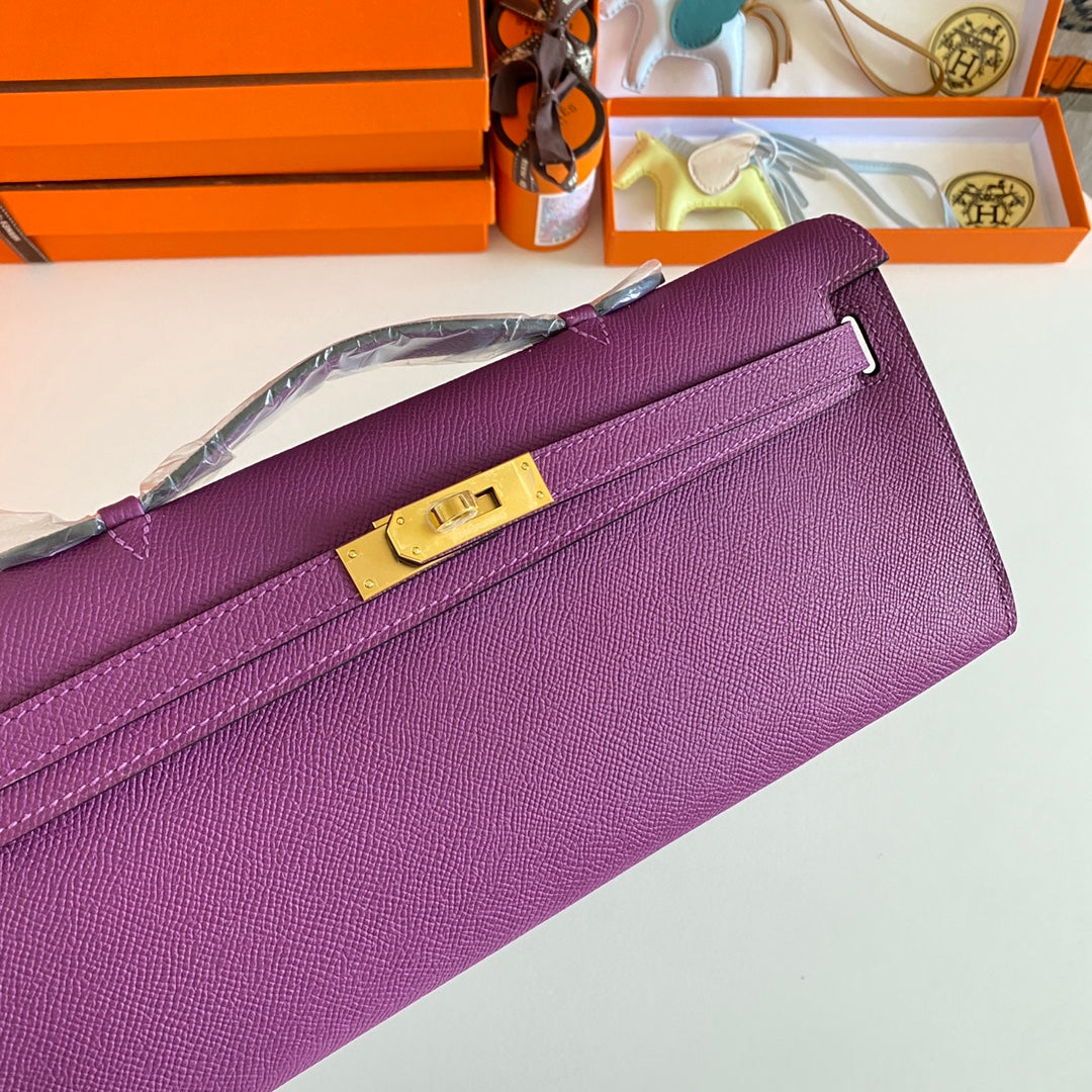 KELLY CUT 31 IN VIOLET PURPLE CALFSKIN WITH GOLD HARDWARE