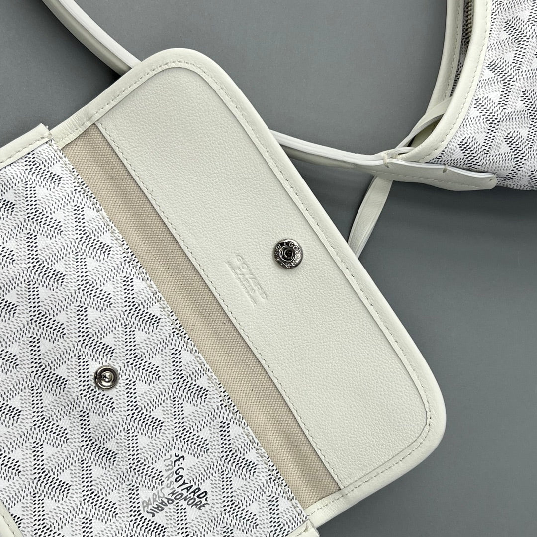 HOBO BOHÈME 34 IN WHITE GOYARDINE CANVAS AND CALFSKIN