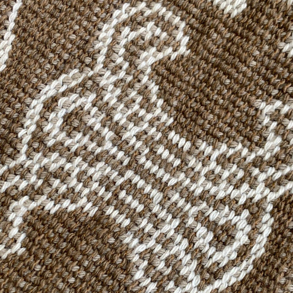 TRIOMPHE 26 FABRIC BROWN WHITE