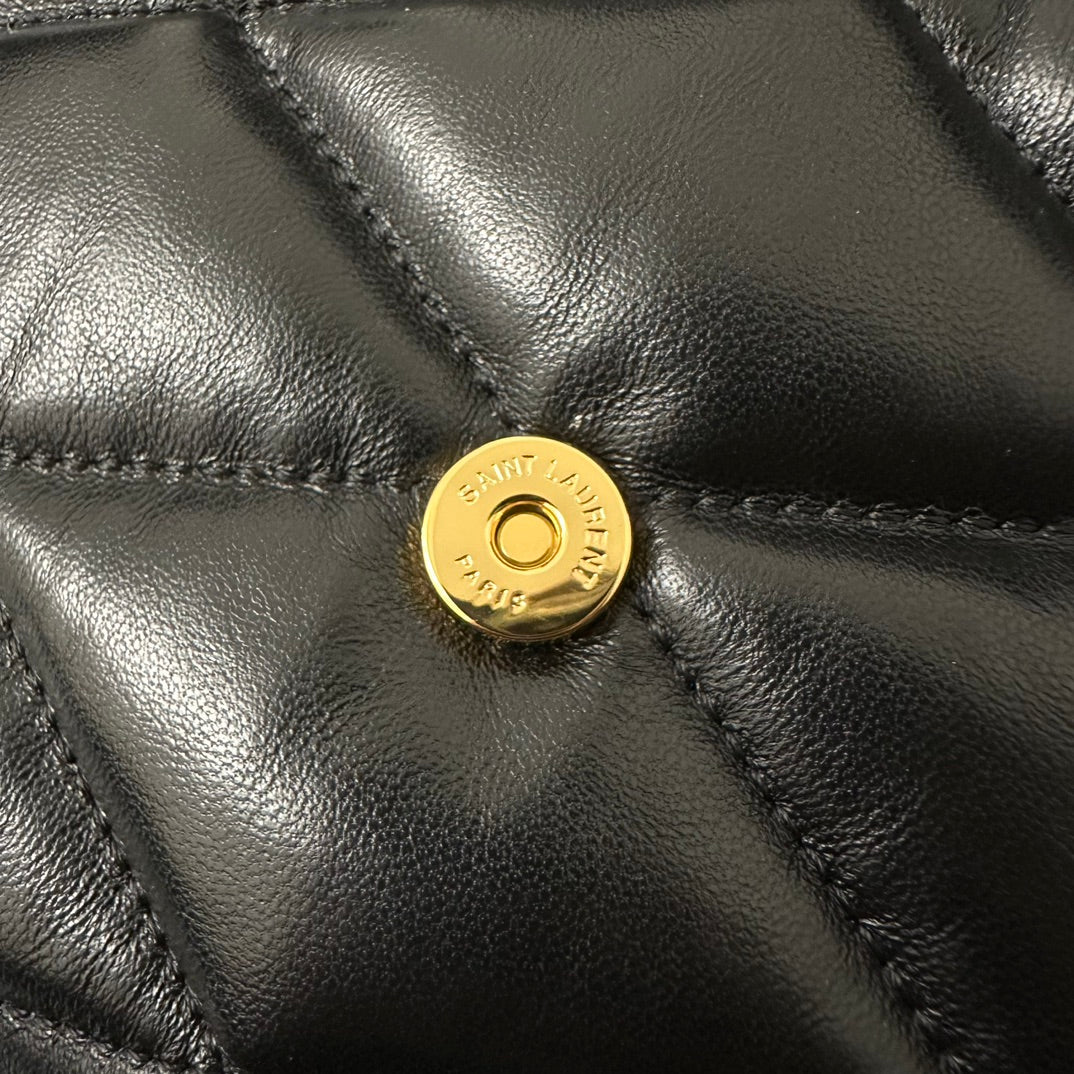 LE 5 À 7 HANDBAG 24 IN BLACK LAMBSKIN