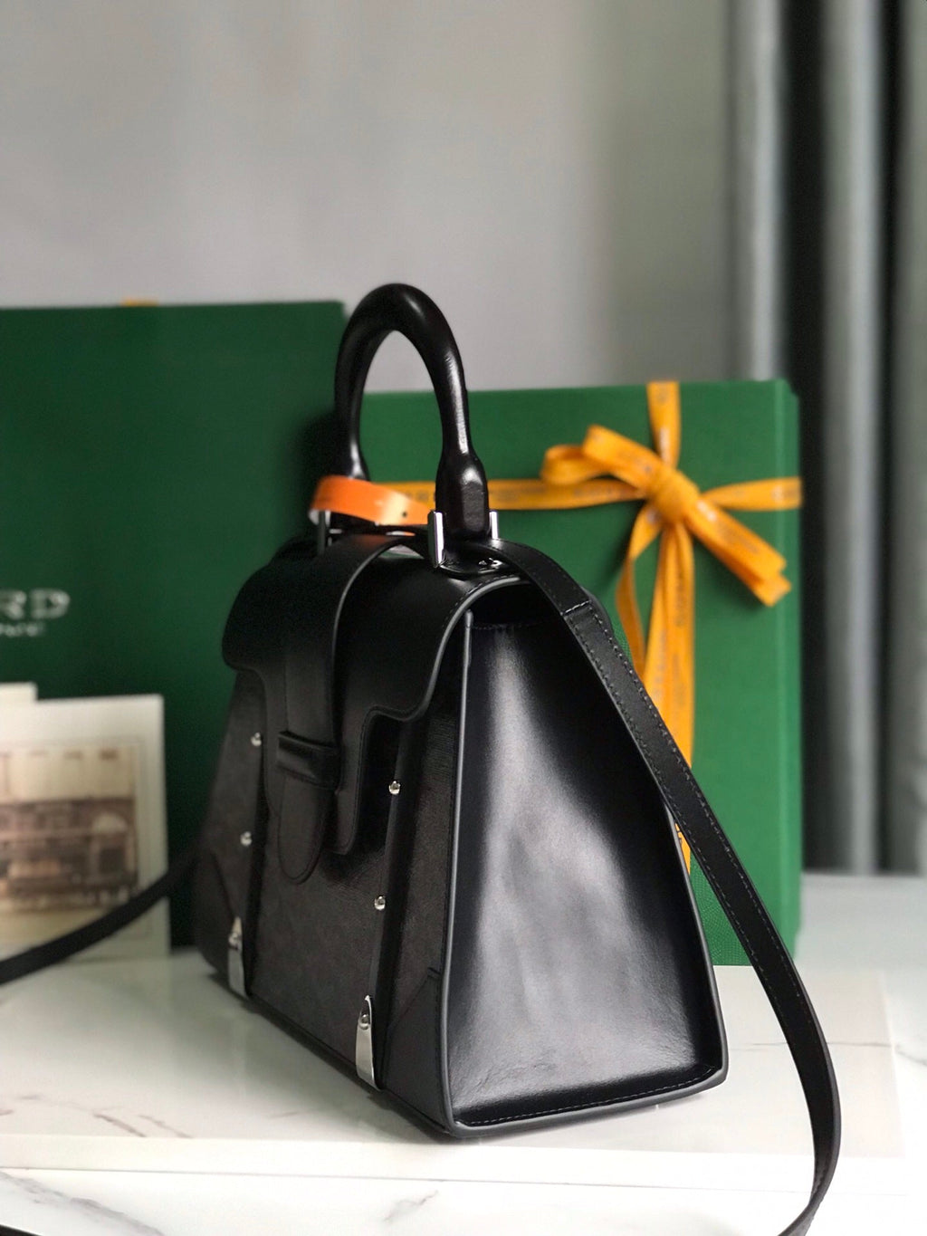 SAÏGON PM BAG 28 IN BLACK GOYARDINE CANVAS AND CALFSKIN