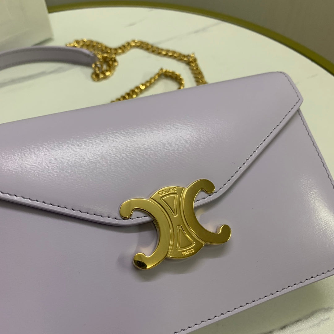 WALLET ON CHAIN MARGO 19 IN LIGHT LILAC SMOOTH CALFSKIN GOLD HARDWARE