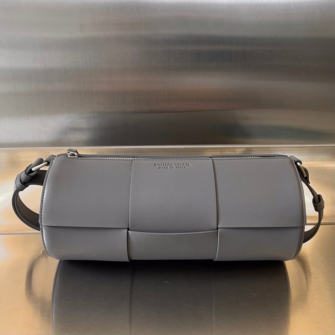 CYLINDER CASSETTE 30 IN LAVA GRAY CALFSKIN