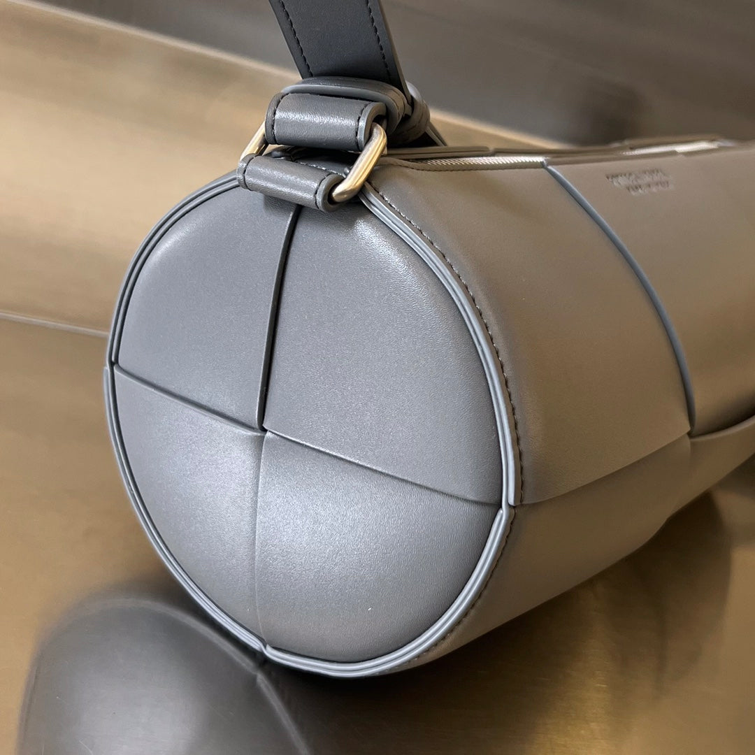 CYLINDER CASSETTE 30 IN LAVA GRAY CALFSKIN