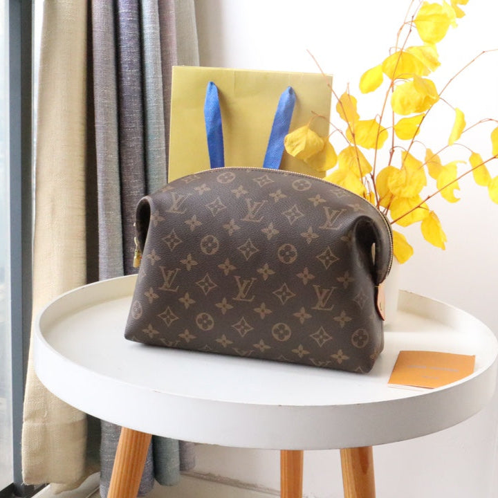 COSMETIC BAG 27 IN BROWN MONOGRAM COATED CANVAS