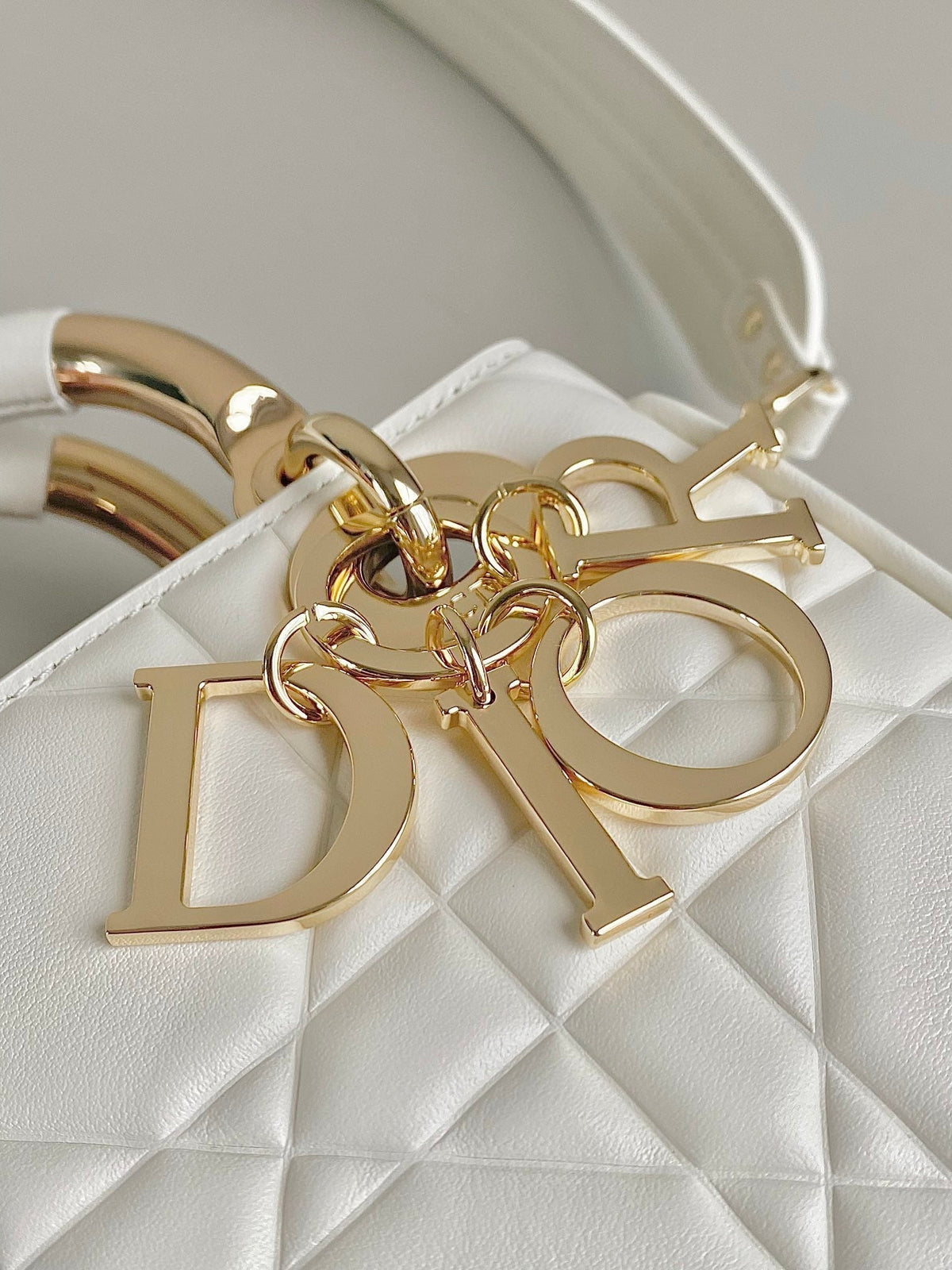 MINI LADY 19 IN WHITE LAMBSKIN