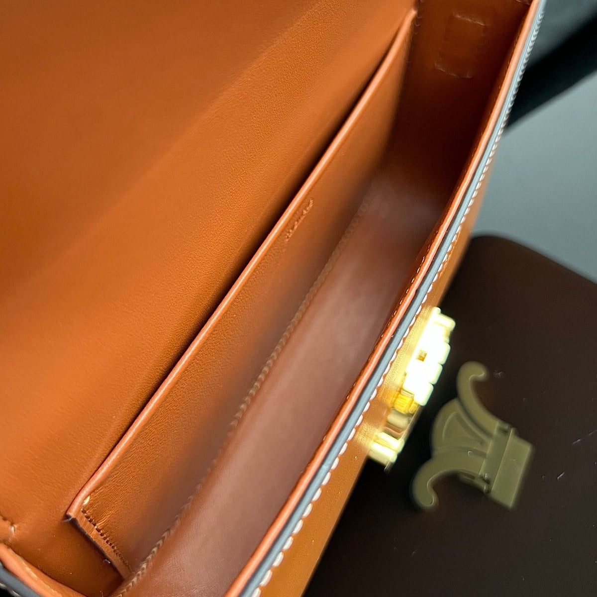 TRIOMPHE 20 CIDER ORANGE CALFSKIN