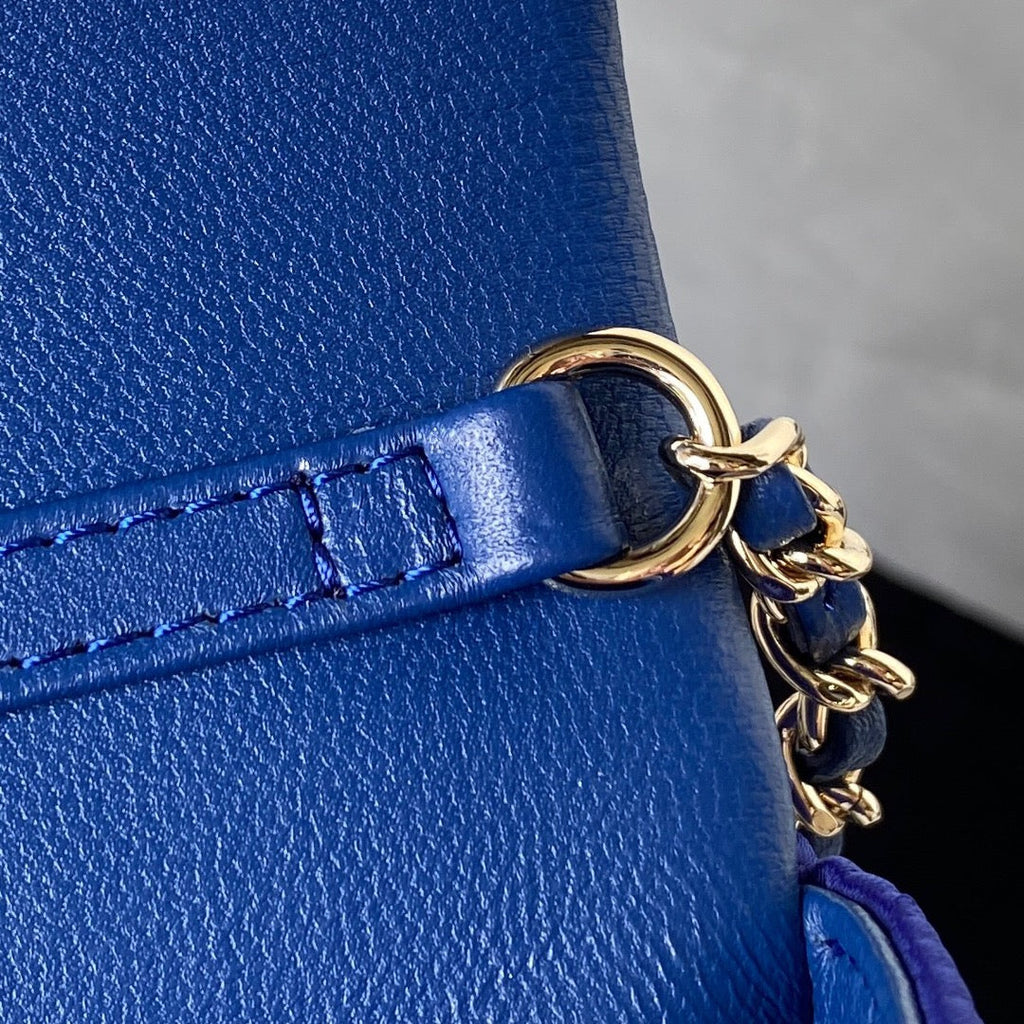 CC 26 CLUTCH WITH CHAIN BAG IN COBALT BLUE CALFSKIN