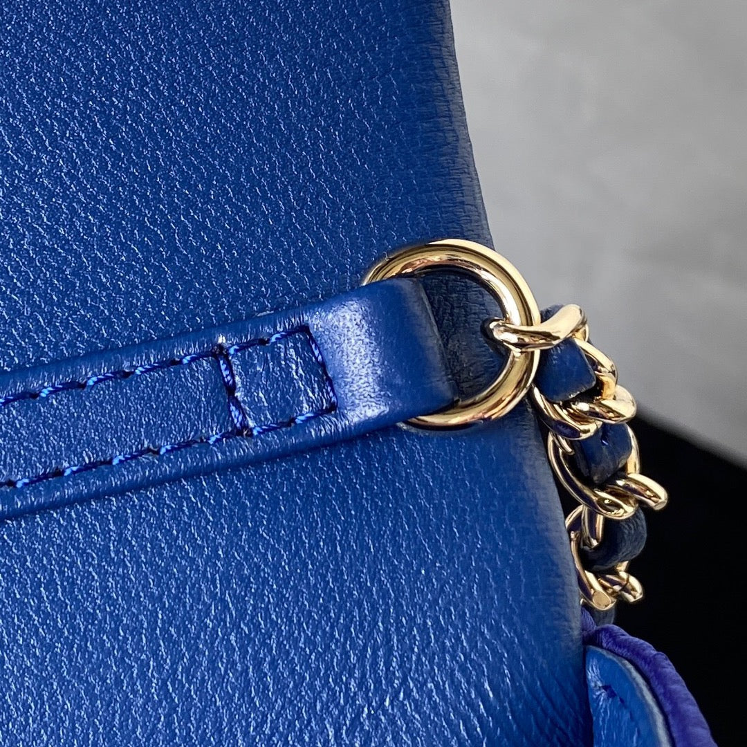CC 26 CLUTCH WITH CHAIN BAG IN COBALT BLUE CALFSKIN