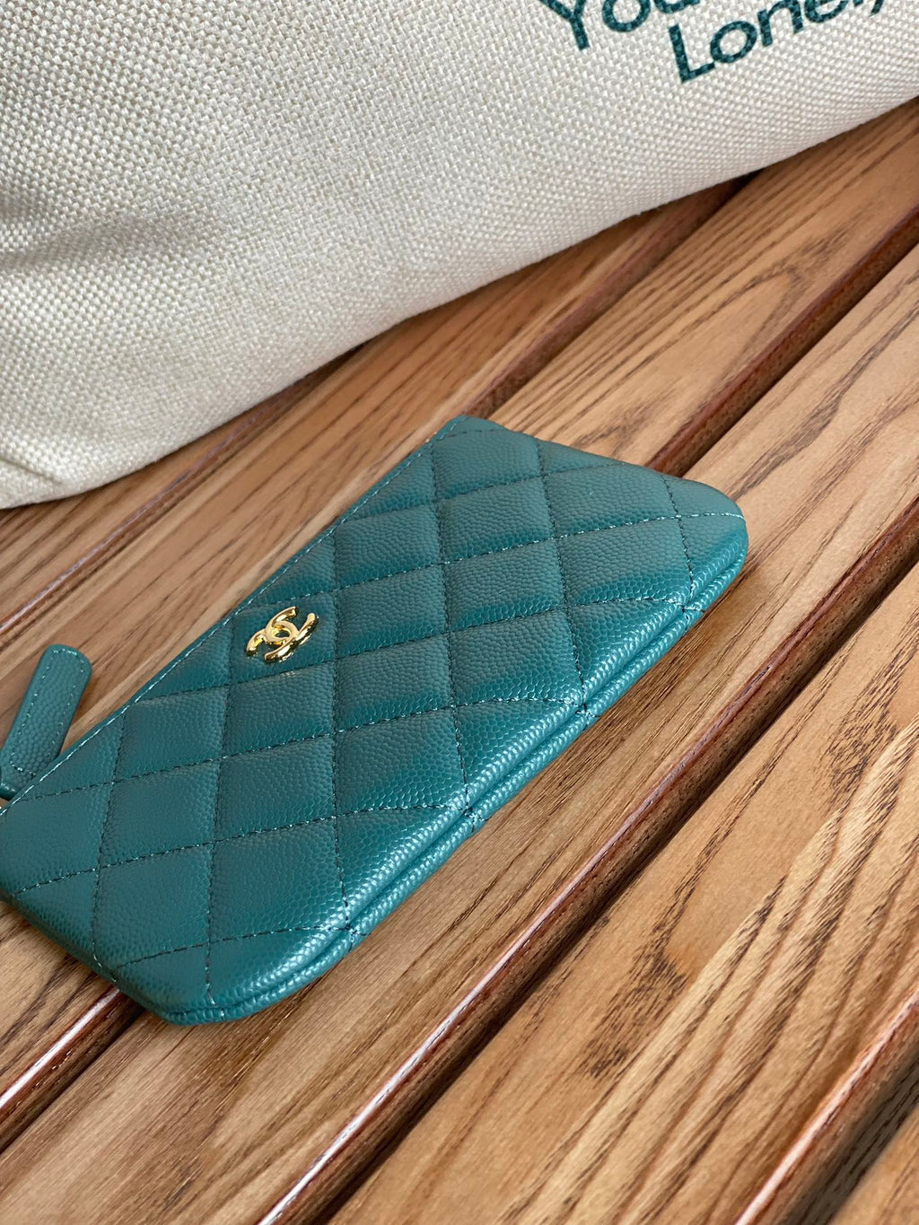CC CLASSIC SMALL 15 ZIPPED POUCH IN PINE GREEN GRAINED CALFSKIN