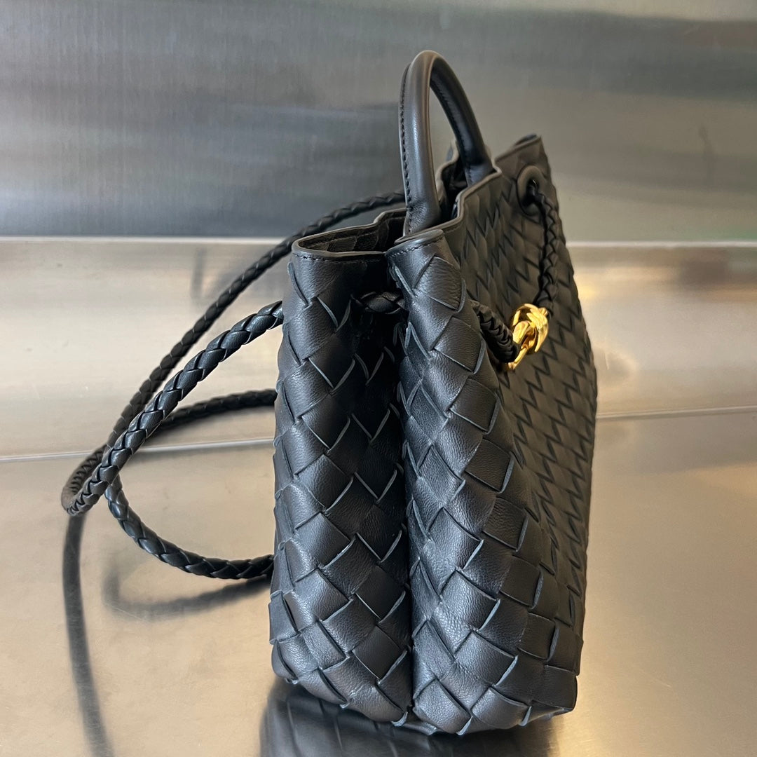 SMALL ANDIAMO 29 IN BLACK LAMBSKIN