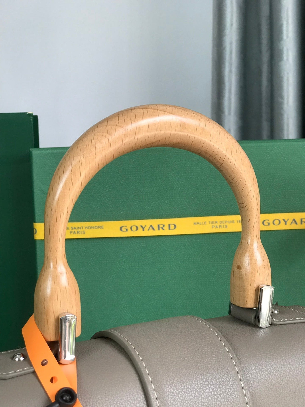SAÏGON PM BAG 28 IN DESERT GOYARDINE CANVAS AND CALFSKIN