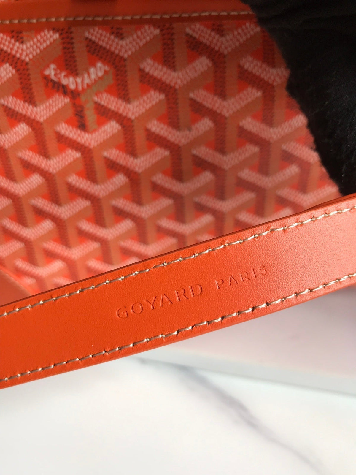 AMBASSADE DOCUMENT CASE 35 IN ORANGE GOYARDINE CANVAS