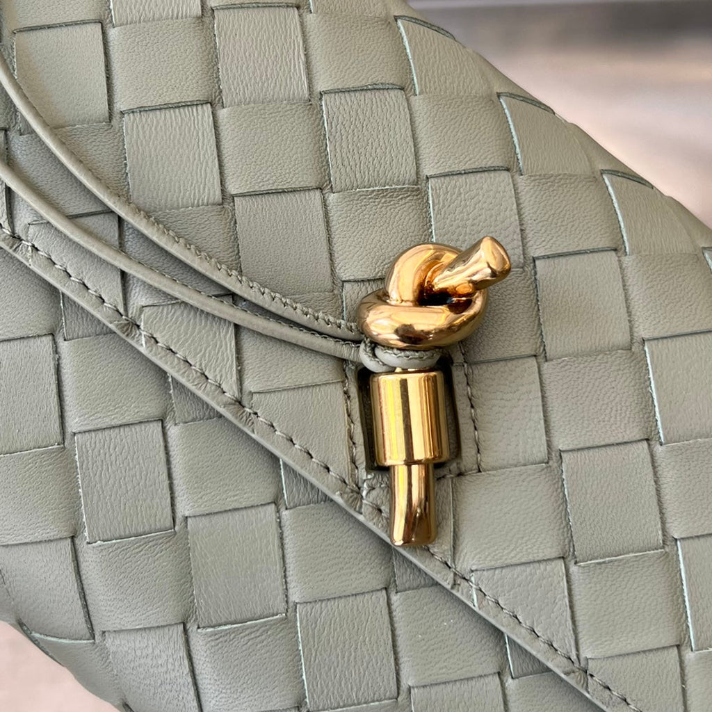 ANDIAMO 21 IN GRAY OLIVE LAMBSKIN