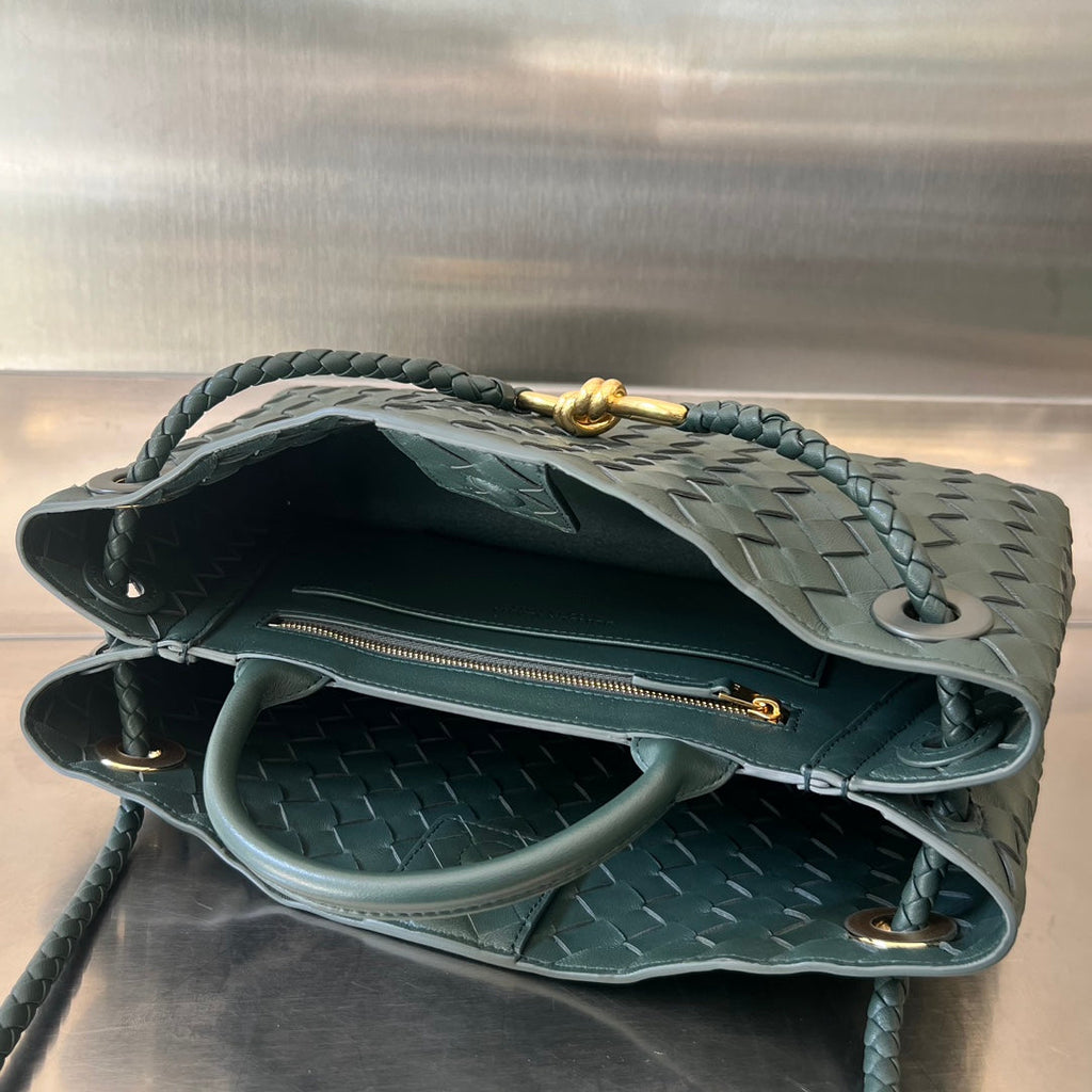 SMALL ANDIAMO 29 IN DARK GREEN LAMBSKIN