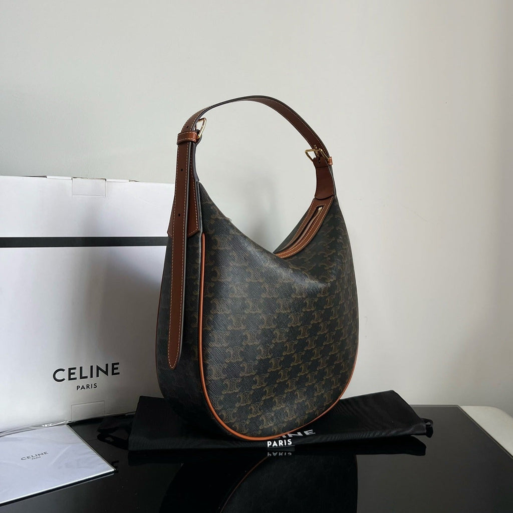 TRIOMPHE 31 BLACK PATTERN CALFSKIN
