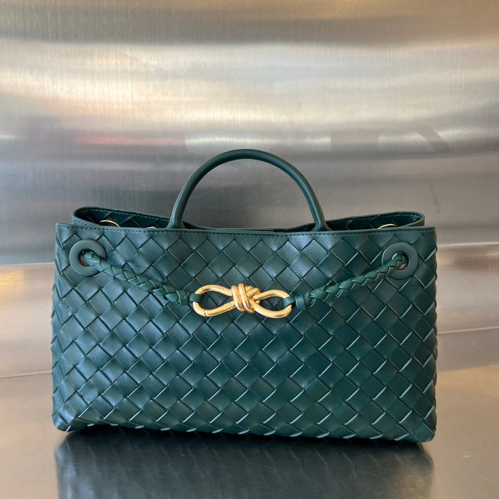 SMALL ANDIAMO 29 IN EMERALD GREEN LAMBSKIN