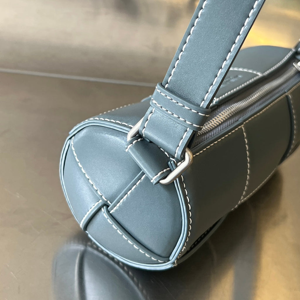 SMALL CYLINDER CASSETTE 21 IN NEVADA CALFSKIN