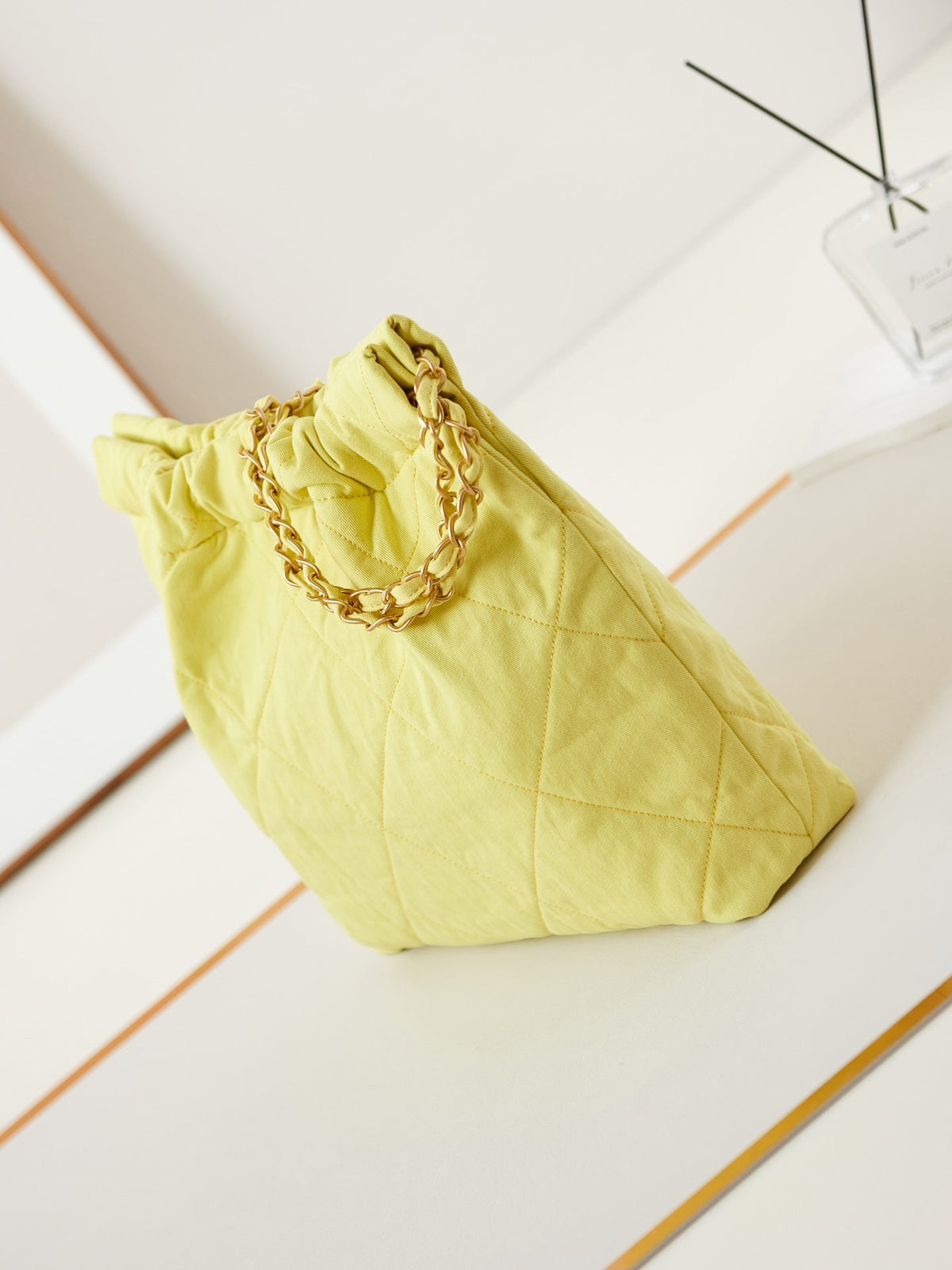 CC CLASSIC MEDIUM 37 BAG IN YELLOW CORN CANVAS