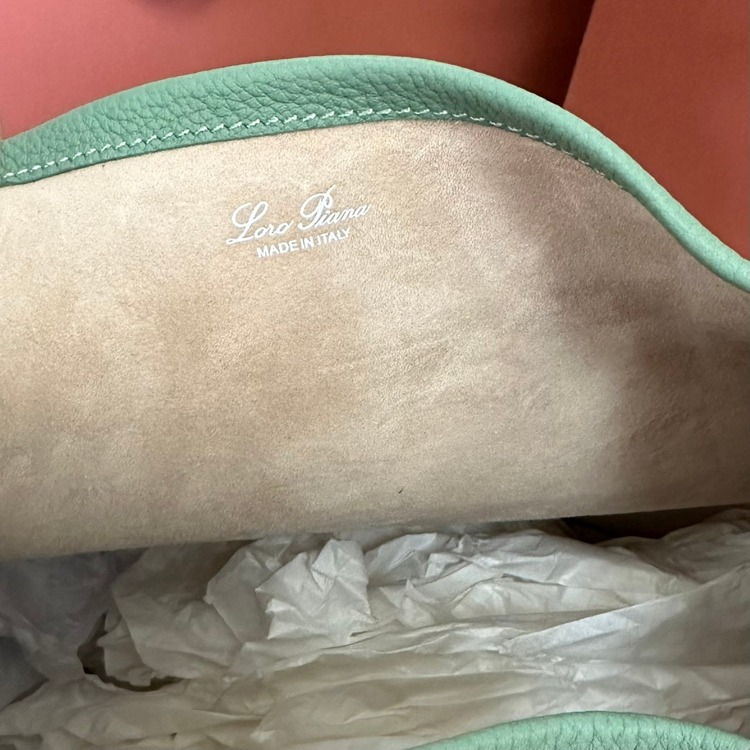 MEDIUM 36 BAG IN PERSIAN GREEN CALFSKIN WITH SILVER HARDWARE