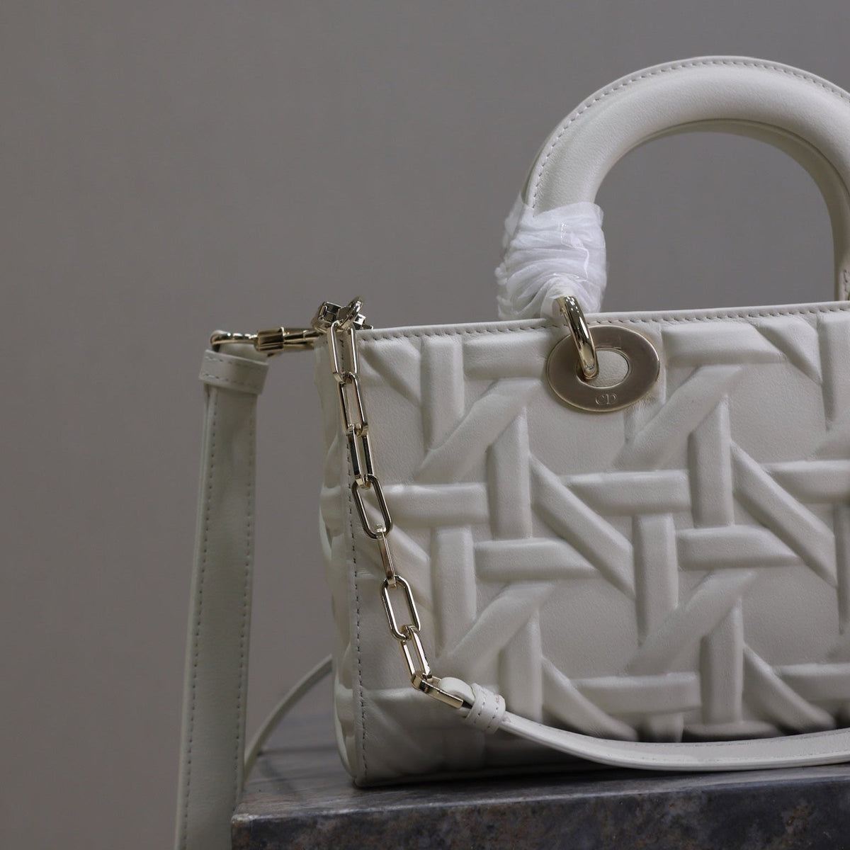 LADY D-JOY BAG 26 IN WHITE GRAPHIC CANNAGE CALFSKIN PALE GOLD-FINISH METAL CHARMS