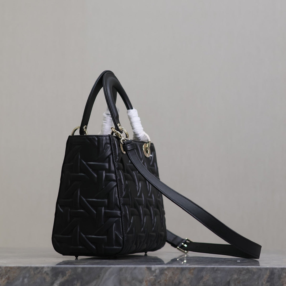LADY BAG 24 IN BLACK GRAPHIC CANNAGE CALFSKIN PALE GOLD-FINISH METAL CHARMS