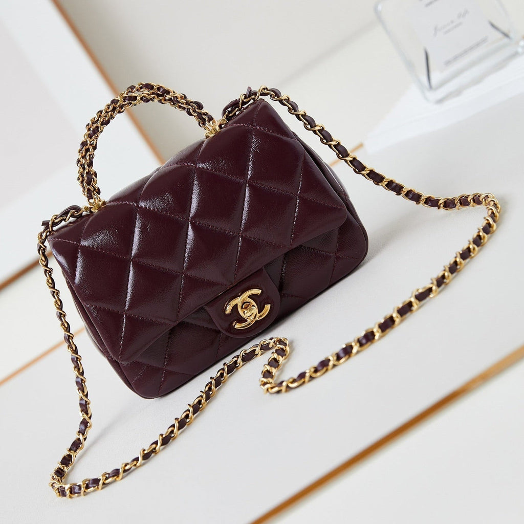 FLAP BAG WITH TOP HANDLE 19 IN WINE RED OIL-WAX LAMBSKIN GOLD HARDWARE
