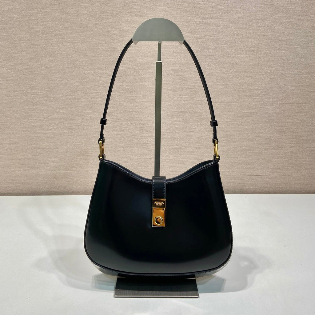 CLEO SHOULDER BAG 22 IN BLACK BRUSHED LAMBSKIN WITH CLASP CLOSURE