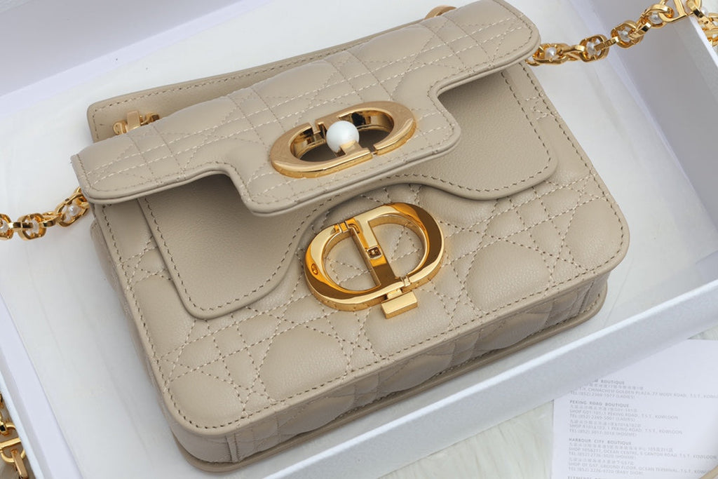 JOLIE TOP HANDLE BAG 19 IN BEIGE CANNAGE CALFSKIN