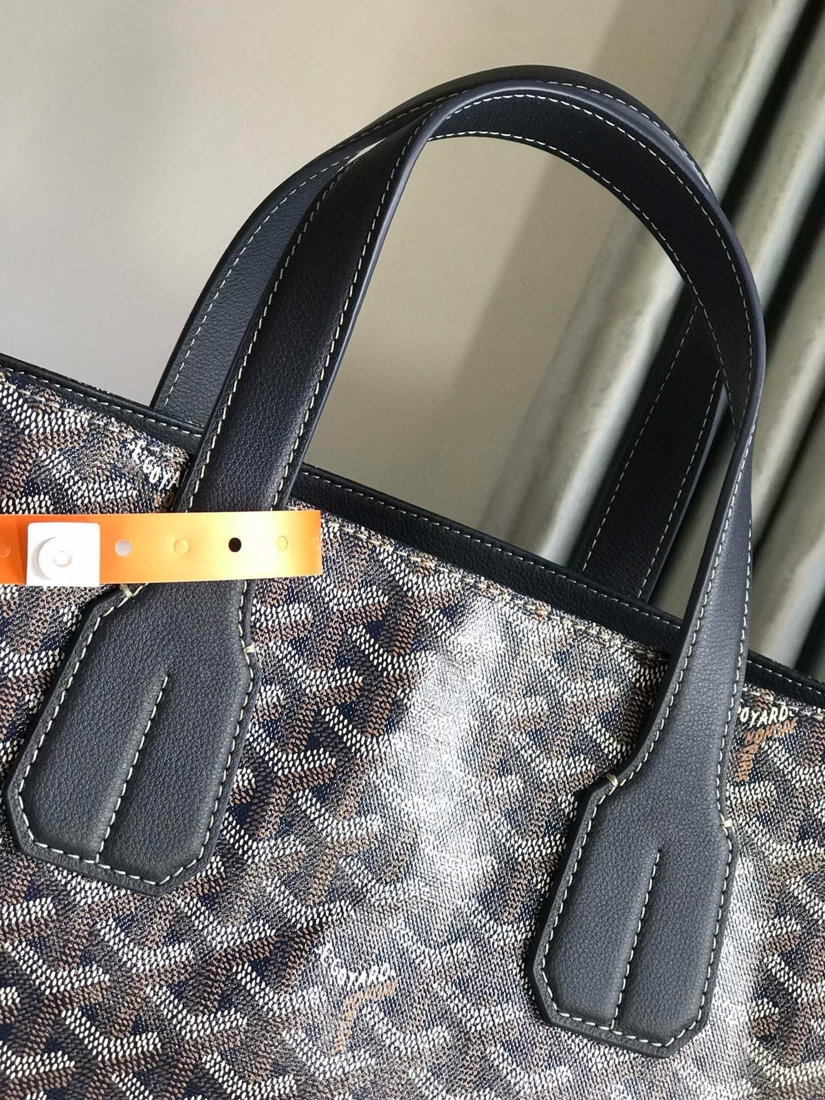 GOY Tote 38x35x11.5cm