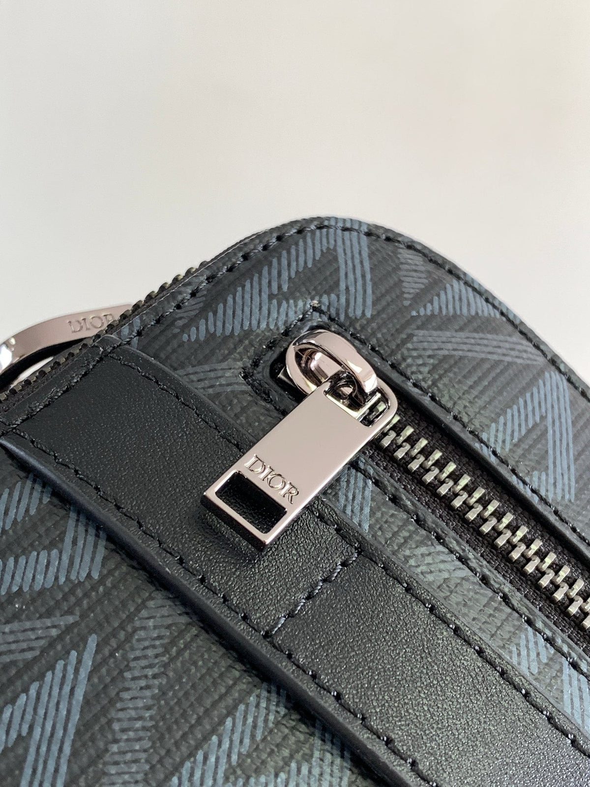 CD Diamond Messager Bag
