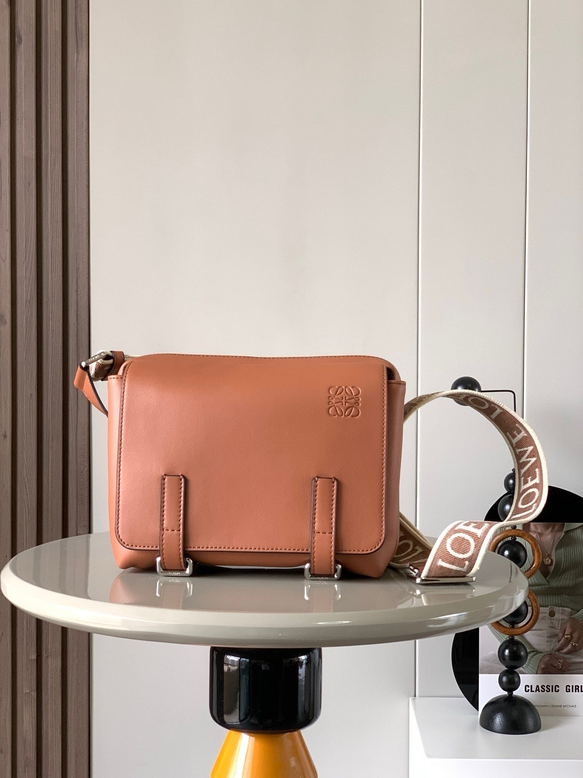 LO Messenger Bag