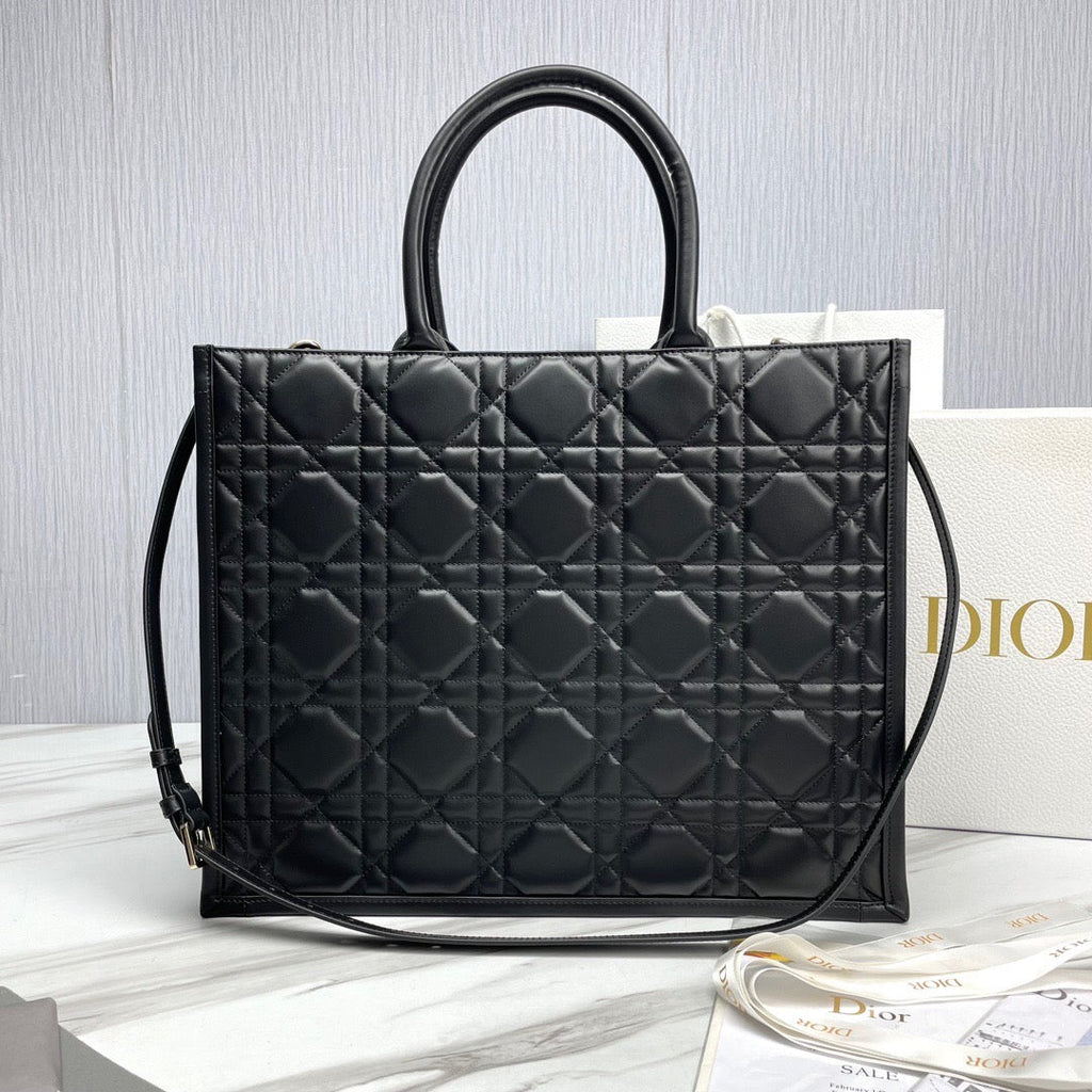 DIO Tote (41.5cm)