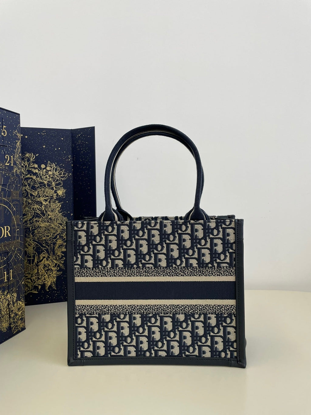 DIO Book Tote (26cm)