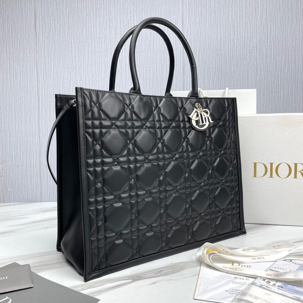 DIO Tote (41.5cm)