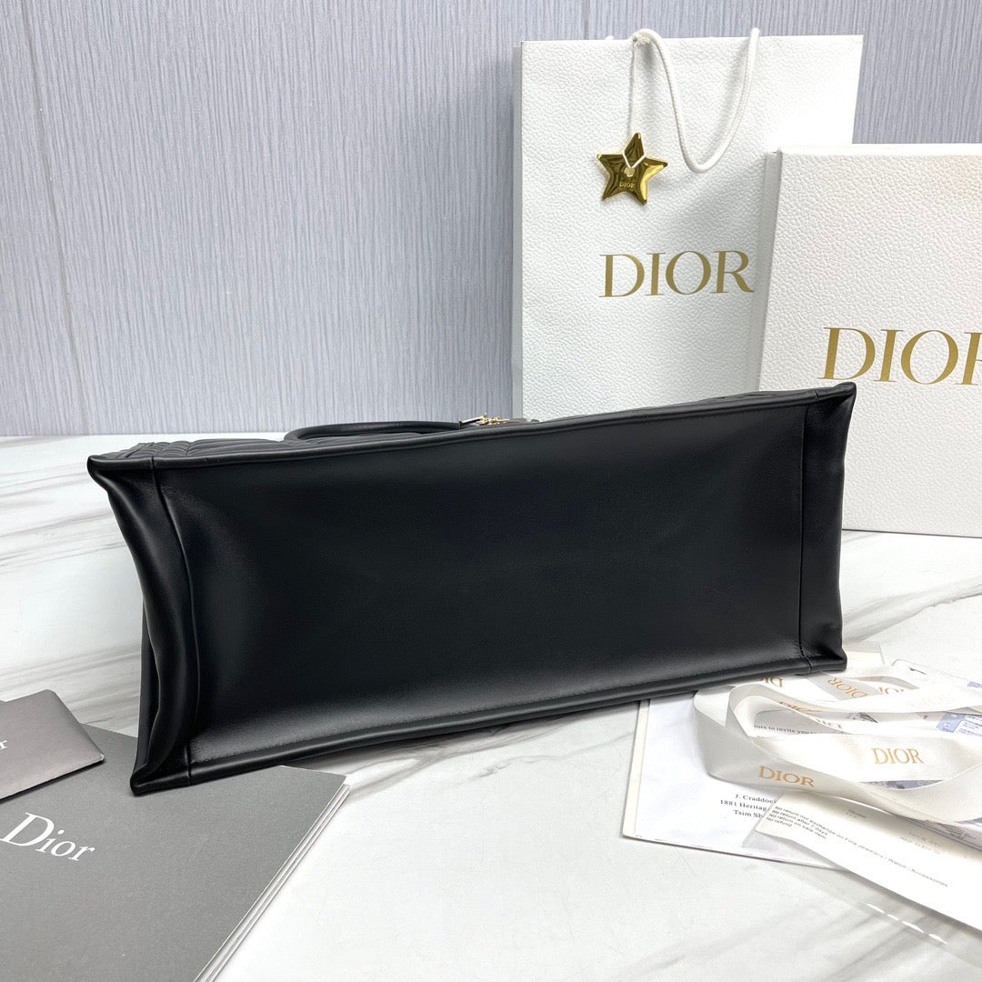 DIO Tote (41.5cm)