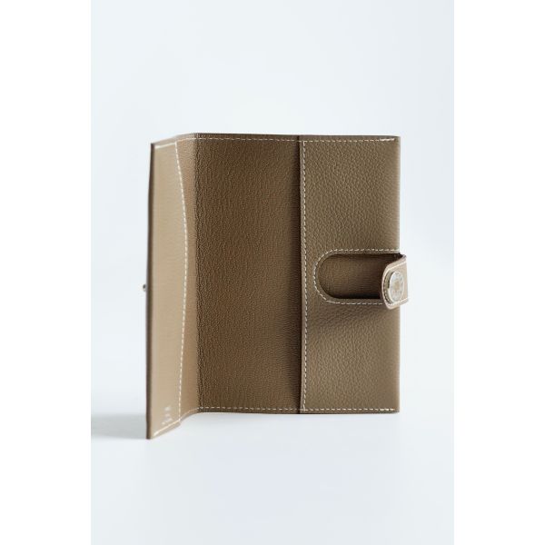 HERM R.M.S Passport Holder in Taupe Evercolor Calfskin