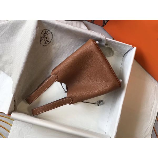 HERM Picotin Lock 18 Bag In Gold Clemence Leather
