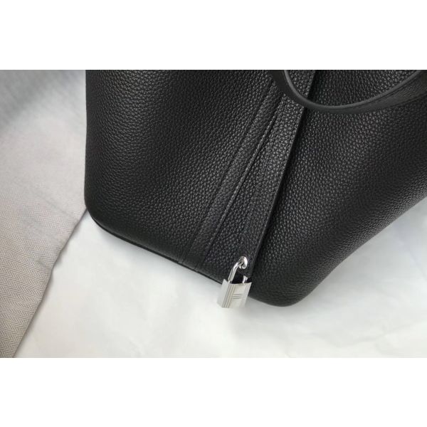 HERM Picotin Lock 18 Bag In Black Clemence Leather