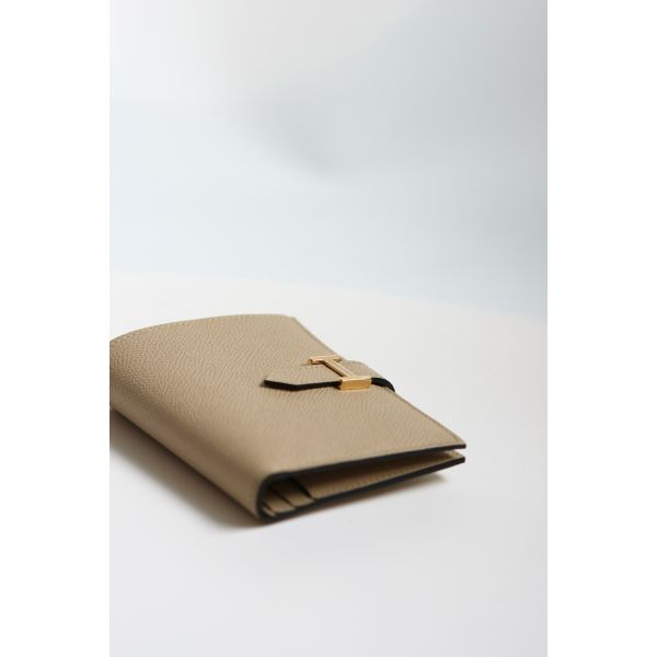 HERM Bearn Compact Handmade Wallet in Trench Epsom Calfskin