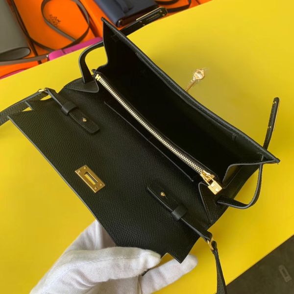 HERM Kelly Classique To Go Wallet In Black Epsom Calfskin