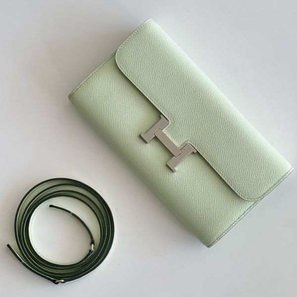 HERM Constance To Go Wallet in Vert Fizz Epsom Calfskin